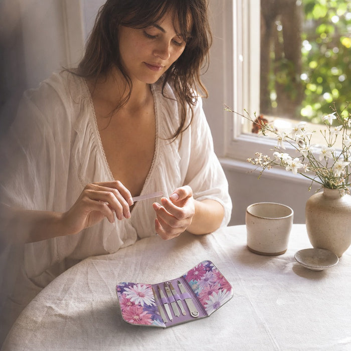 Quiet Blossom moment — Manicure Set