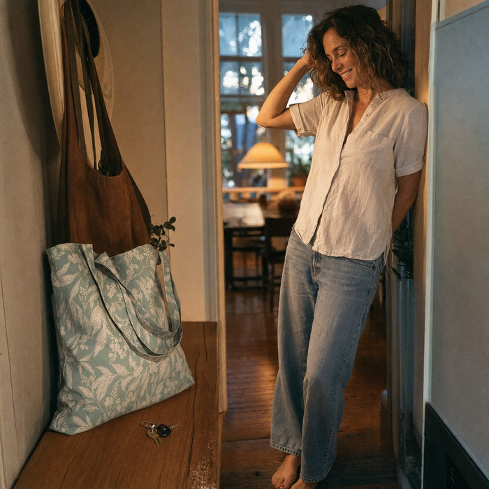 Home moment — Tote Bag
